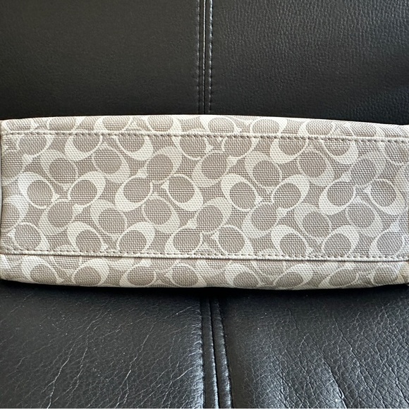 Coach Heritage Stripe Signature “C” Makeup Travel Cosmetic Pouch Bag‎ Grey - Picture 5 of 9